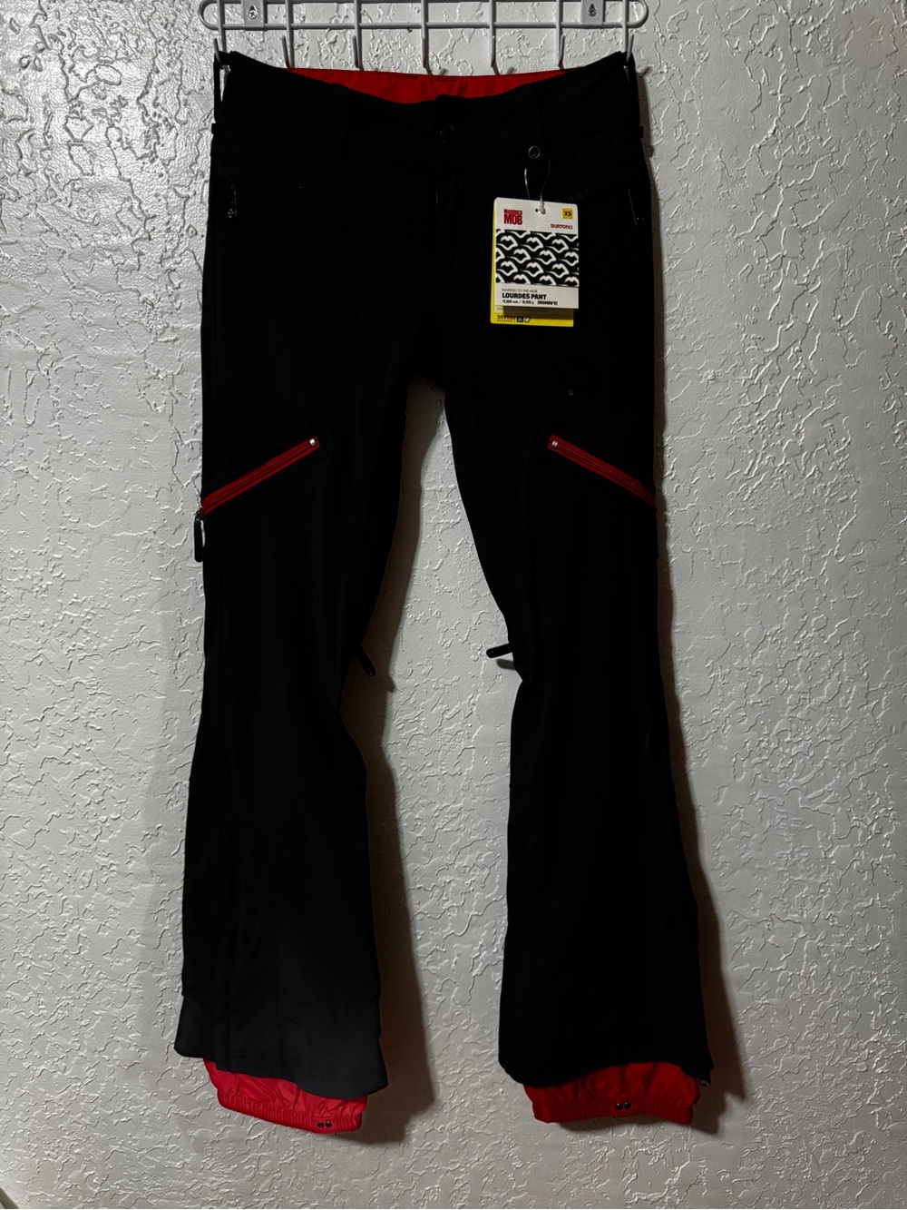 NWT Burton / Married To The Mob Lourdes Snowboarding Pants